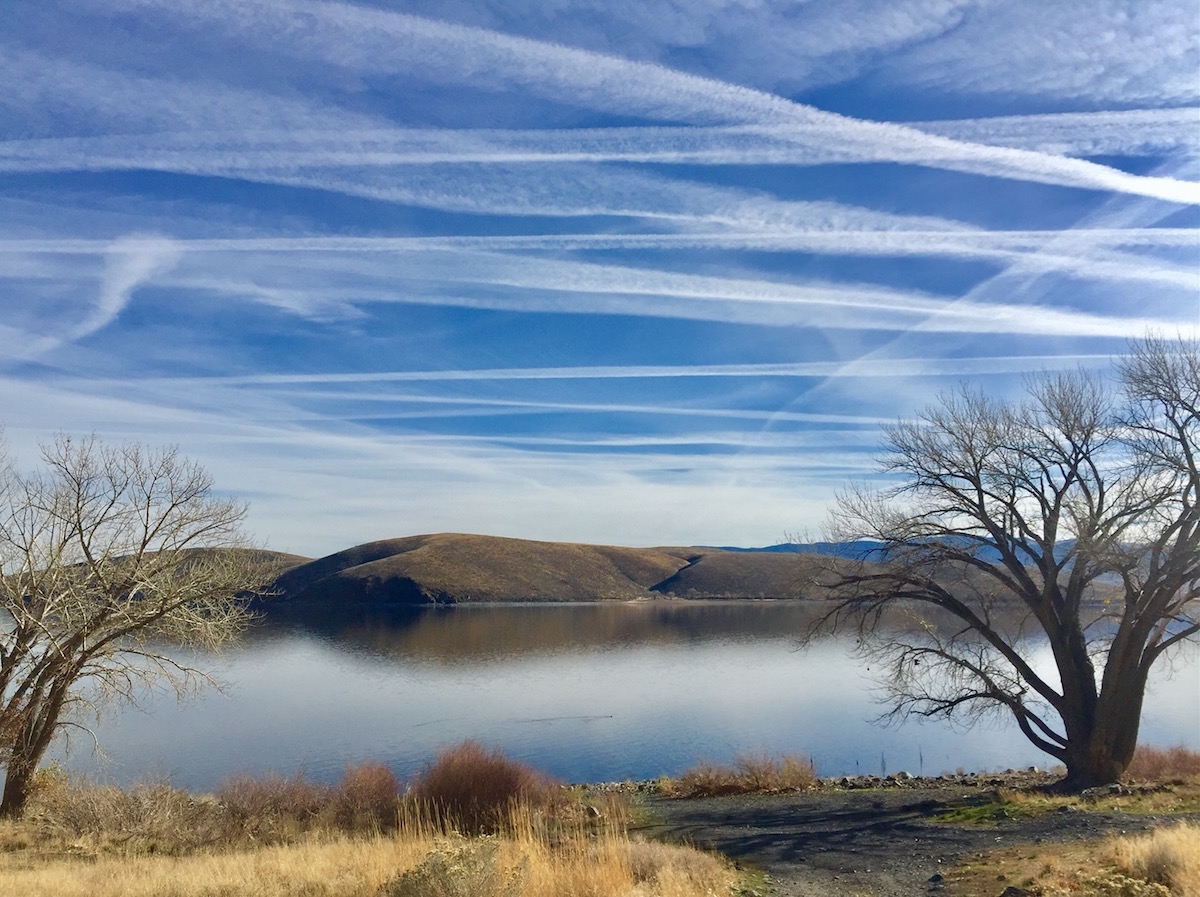 Les Nations Unies dévoilent les chemtrails, ces trainées blanches dans le ciel