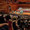 827 ungarische Kinder singen Friedenslieder