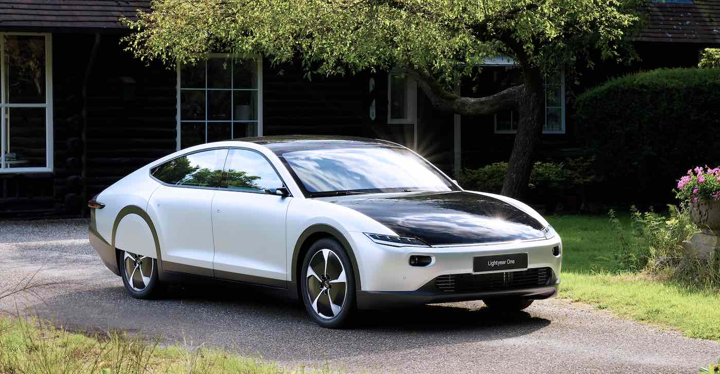 Dutch company reveals Lightyear, an electric car that charges itself with sunlight