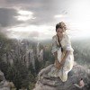 Femme qui dort debout – un poème