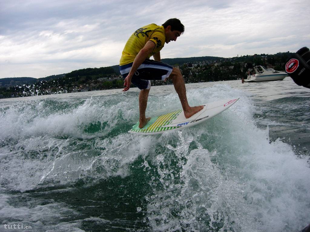 Surfzürich 17 Juni 2017 –  “Because Zürich needs more surf.“